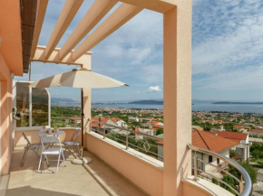 Beautiful panoramic views top floor apartment in between Split and Trogir